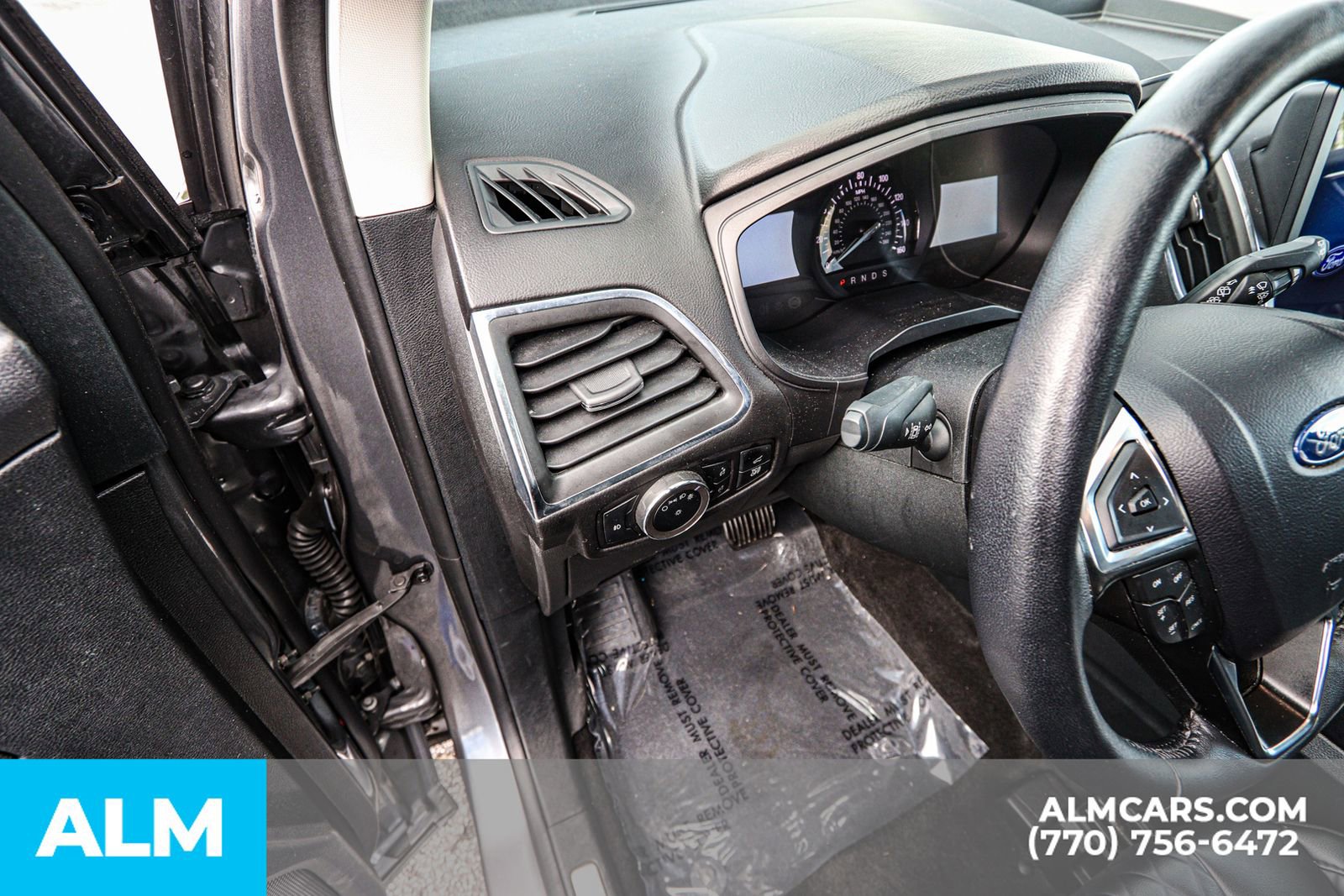 Used 2024 Ford Edge Titanium image 40