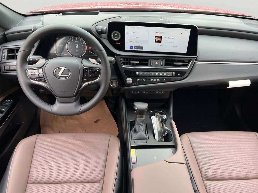 New 2025 Lexus ES 350 w/ Premium Package image 9