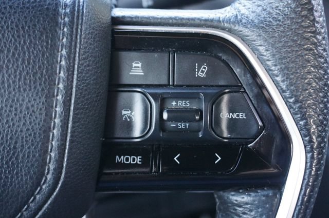 Used 2023 Toyota Tundra Platinum AWD/4WD image 27