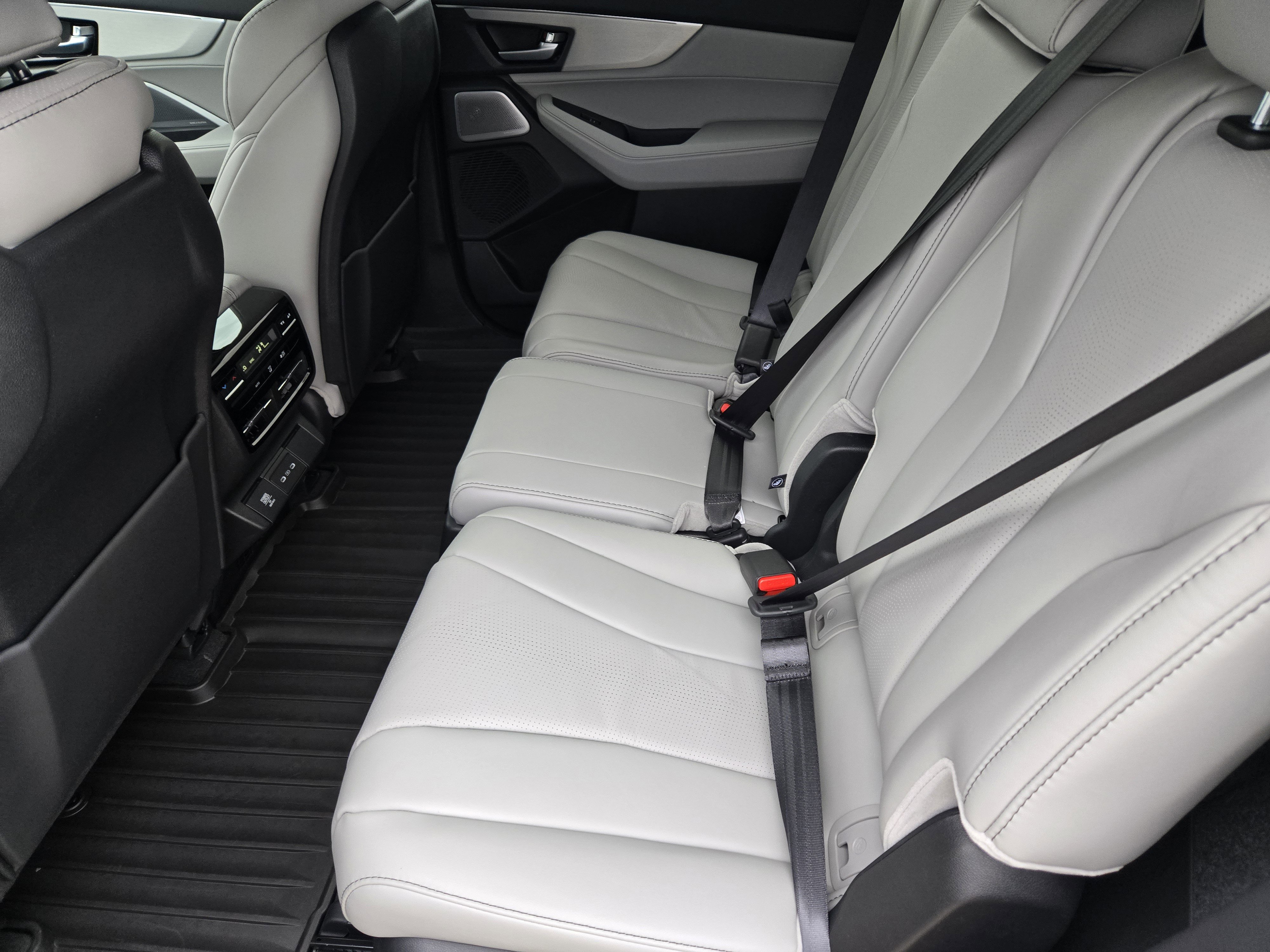 New 2026 Acura MDX FWD w/ Technology Package image 23