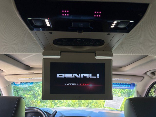 Used 2019 GMC Yukon Denali w/ Denali Ultimate Package AWD/4WD image 10