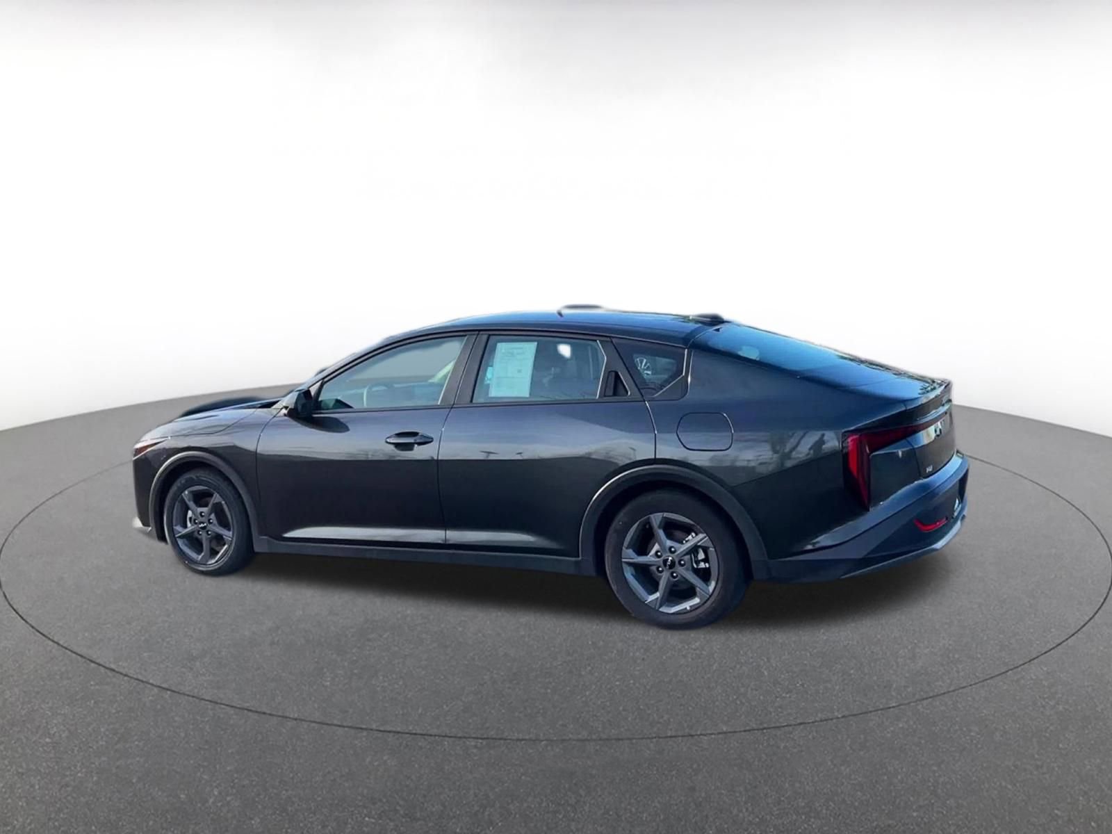 Used 2025 Kia K4 LXS image 10