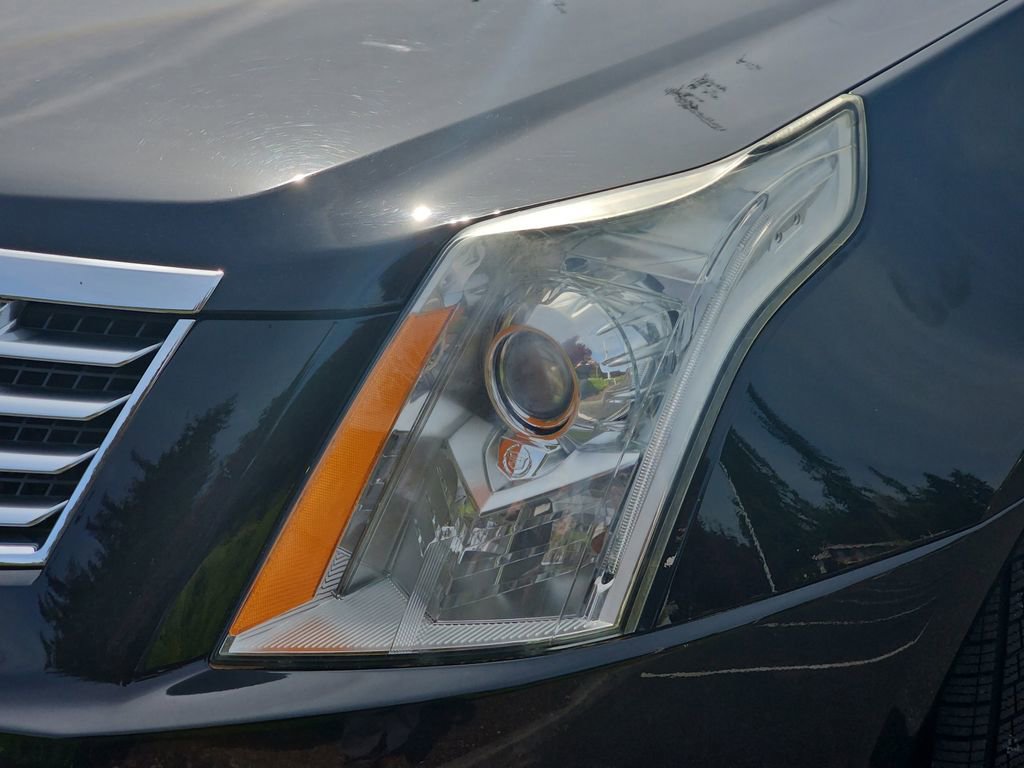 Used 2015 Cadillac SRX Premium w/ Driver Assist Package AWD/4WD image 35