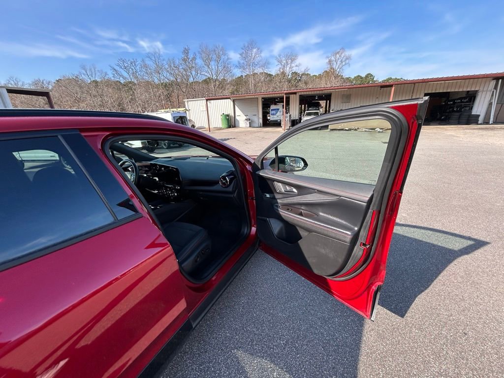 Used 2024 Chevrolet Blazer EV RS image 24