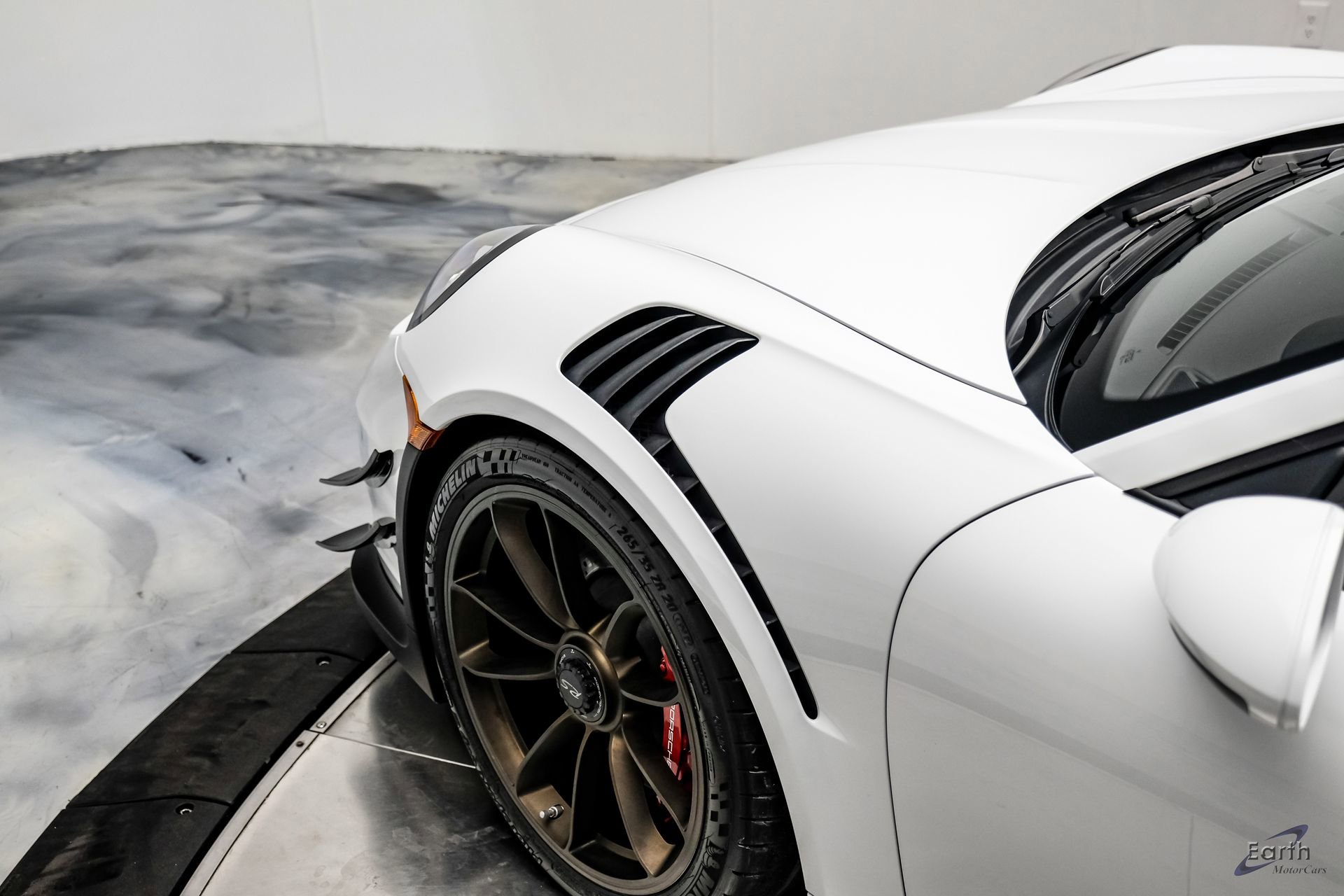 Used 2016 Porsche 911 GT3 RS image 42