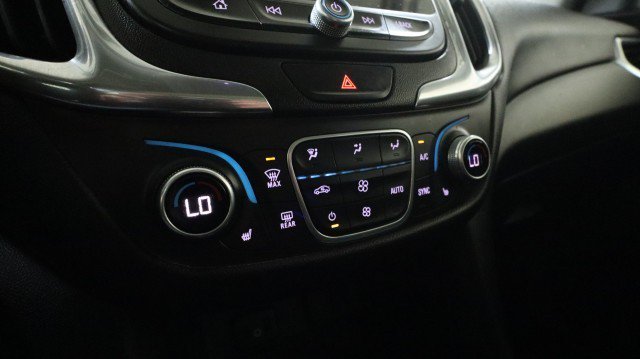 Used 2018 Chevrolet Equinox LT w/ Sun & Infotainment Package AWD/4WD image 17