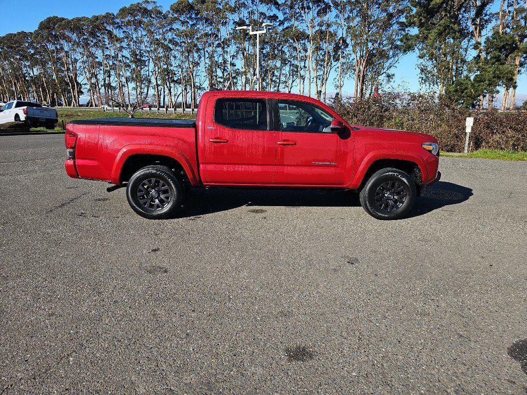 Used 2020 Toyota Tacoma SR5 image 8