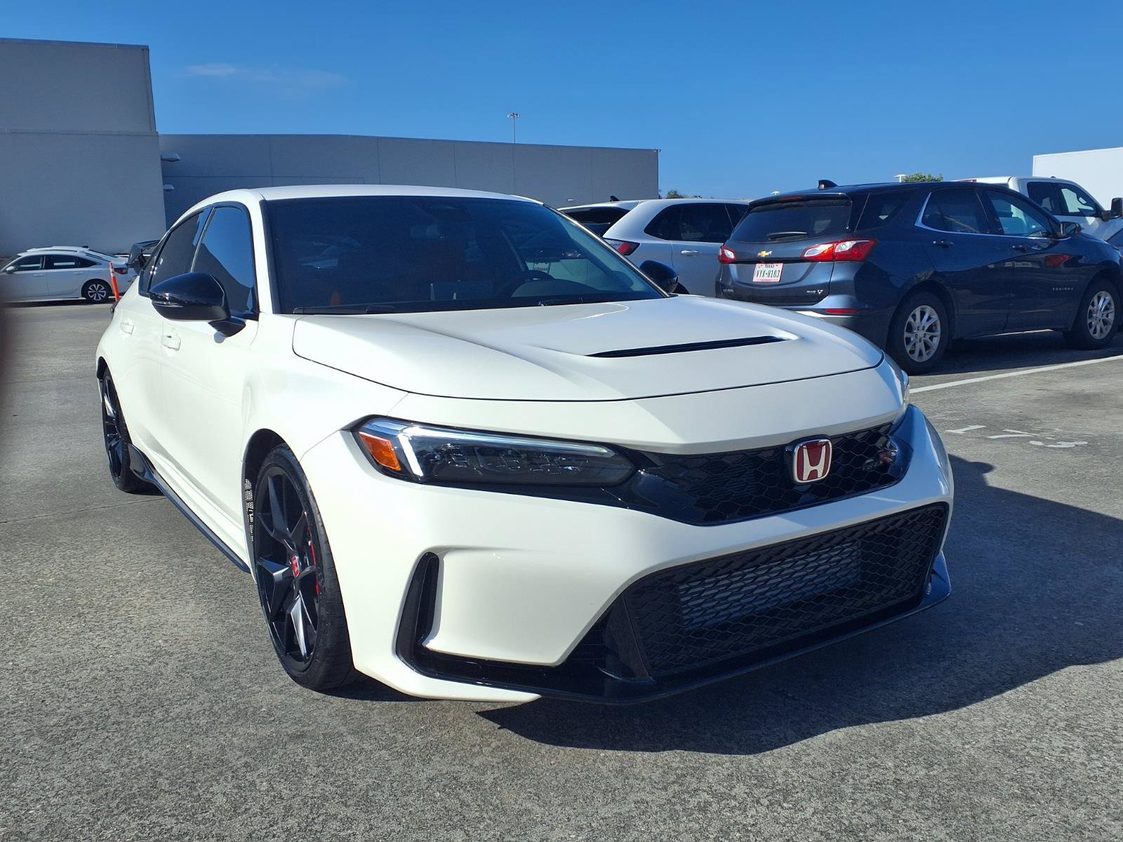 Used 2025 Honda Civic Type R image 2