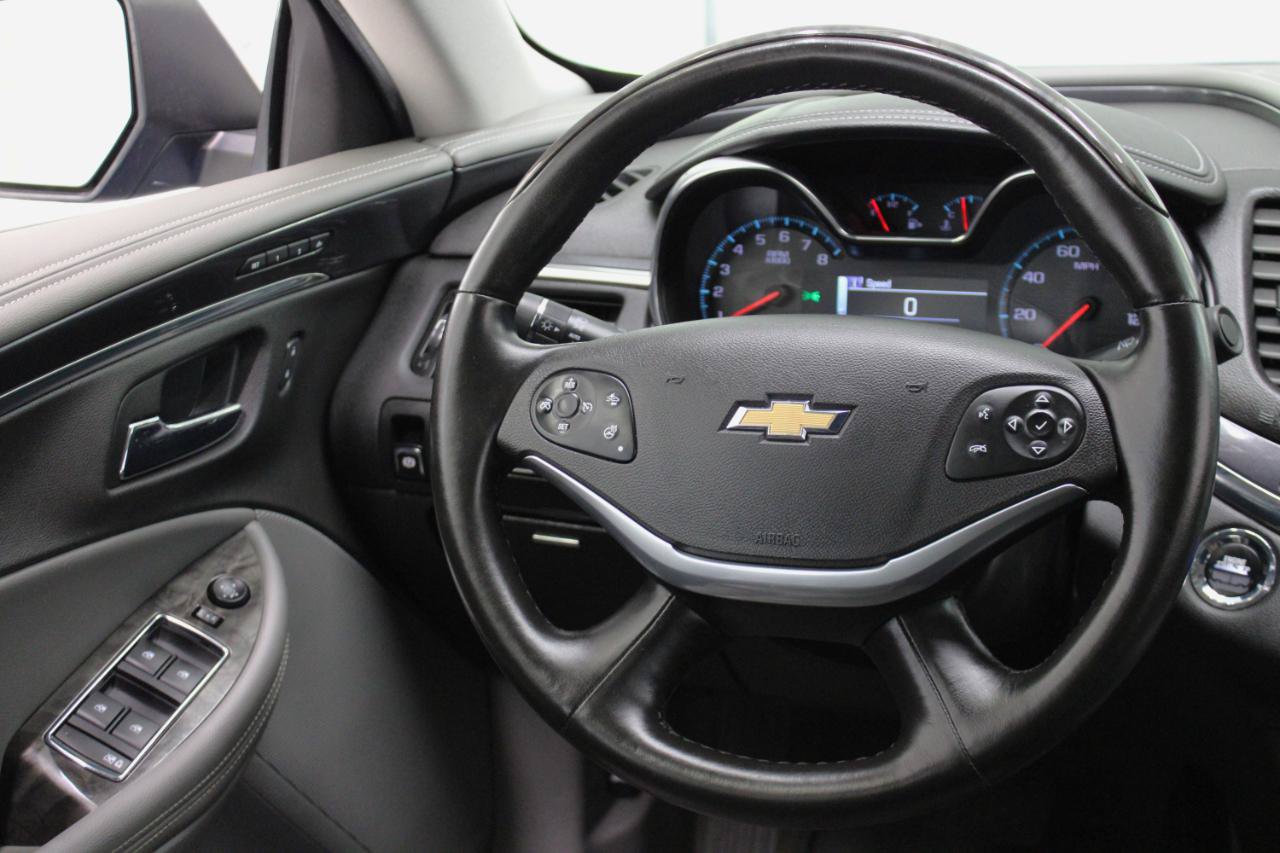 Used 2014 Chevrolet Impala LTZ FWD image 44