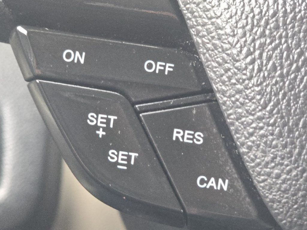 Used 2019 Ford Escape SE FWD image 30