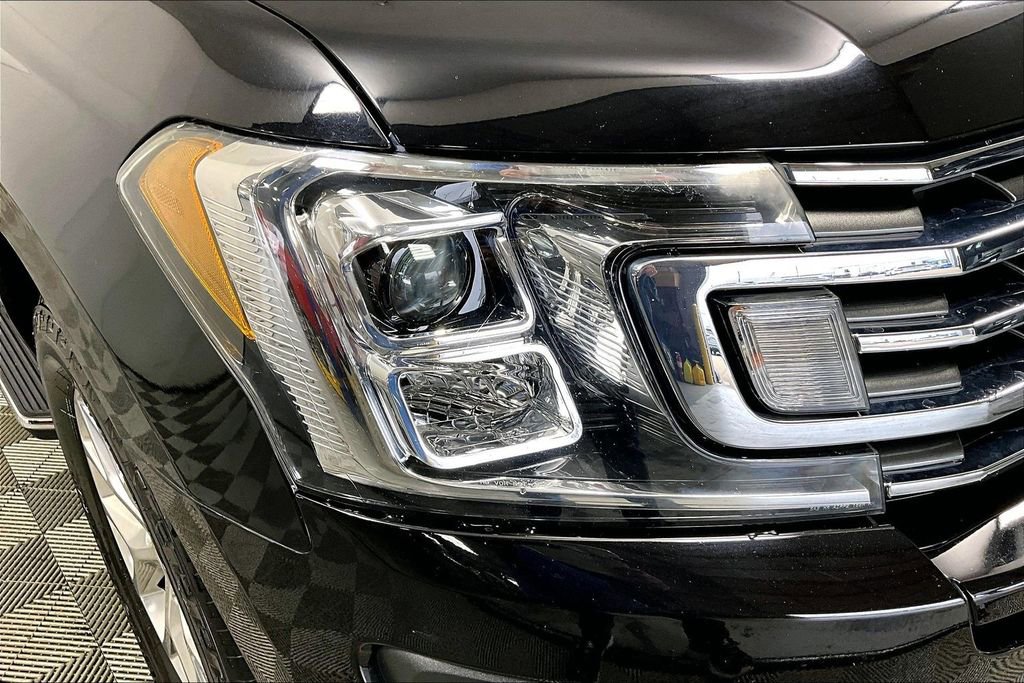 Used 2019 Ford Expedition XLT w/ Equipment Group 202A image 28