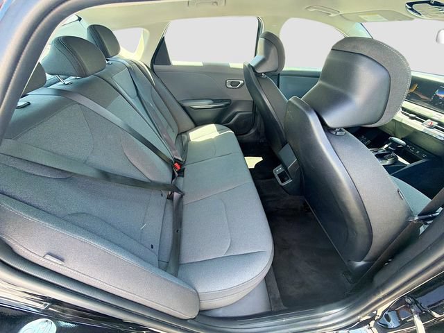Used 2025 Kia K4 FWD image 24