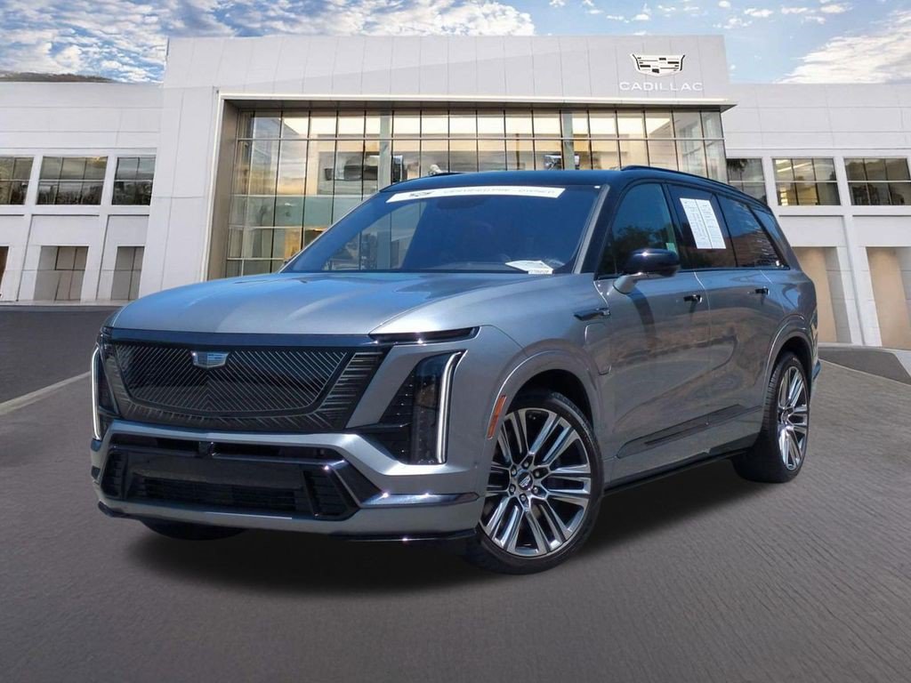 Certified 2026 Cadillac Vistiq Premium Luxury w/ LPO, Floor Liner Package