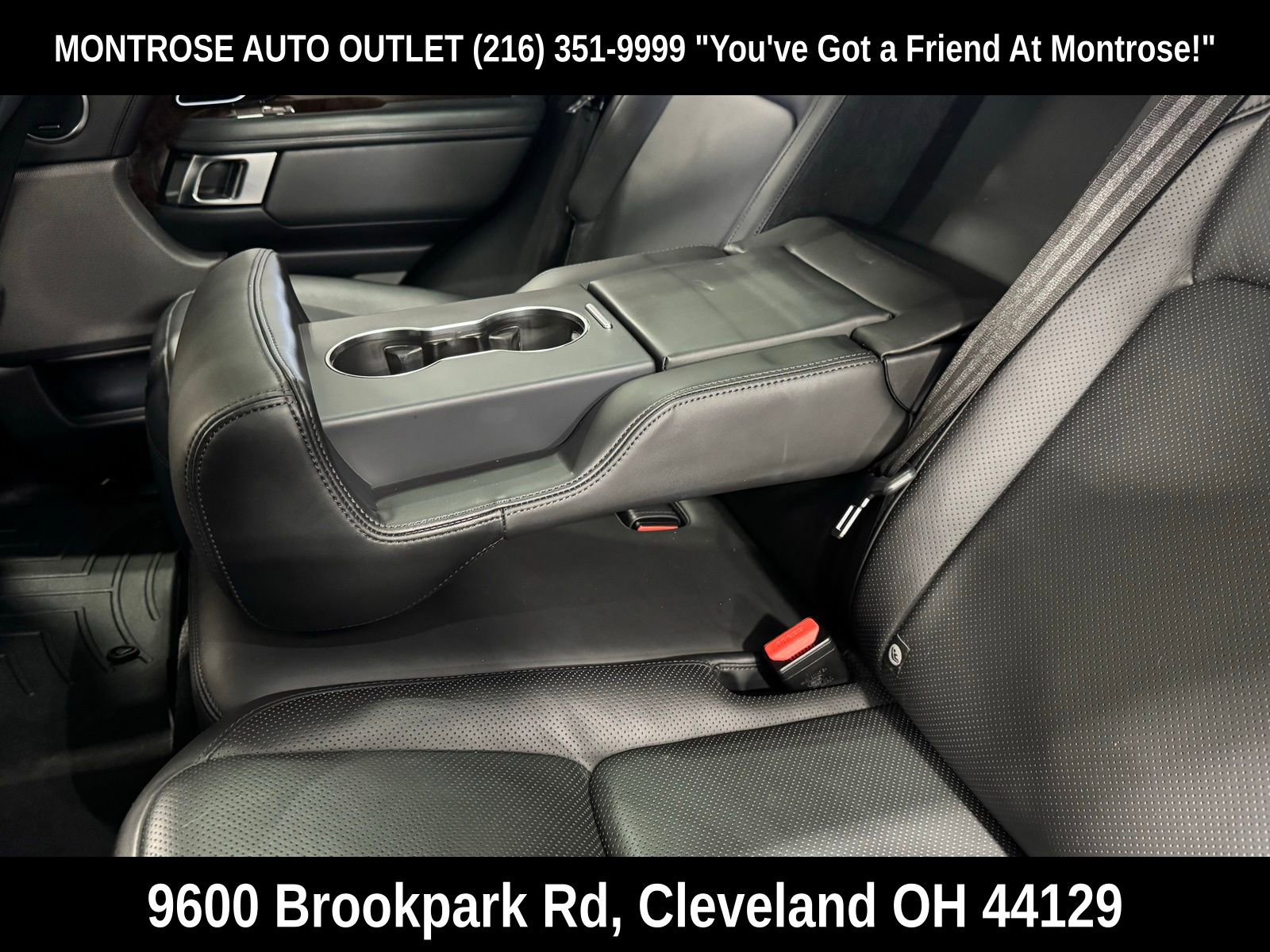 Used 2020 Land Rover Range Rover HSE image 35