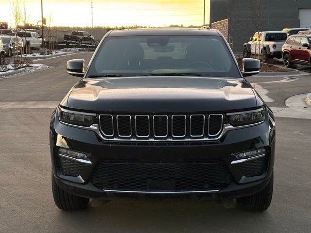 Certified 2025 Jeep Grand Cherokee Limited w/ Luxury Tech Group II image 15