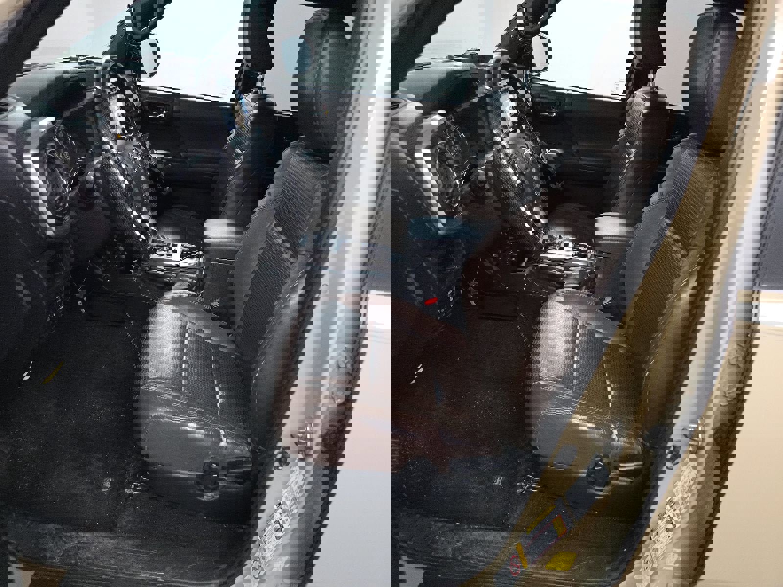 Used 2018 Toyota Tacoma Limited image 7