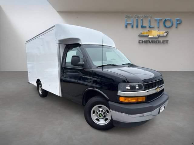 Used 2020 Chevrolet Express 3500 w/ Power Convenience Package RWD image 1