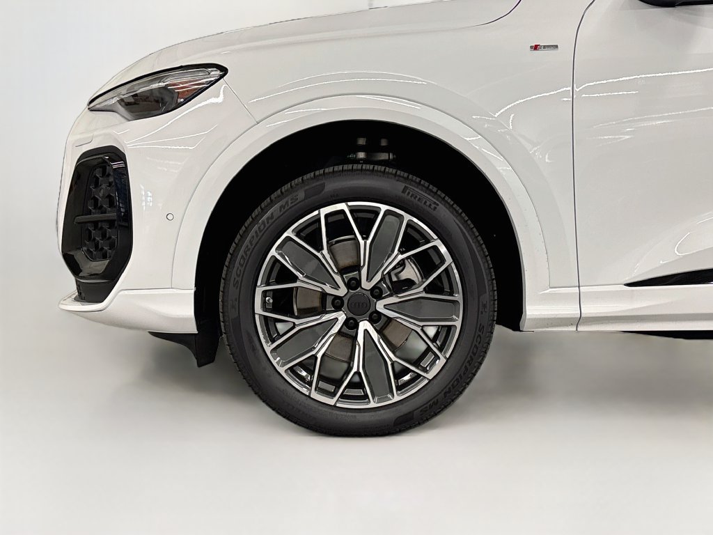 New 2026 Audi Q5 Premium Plus AWD/4WD image 26