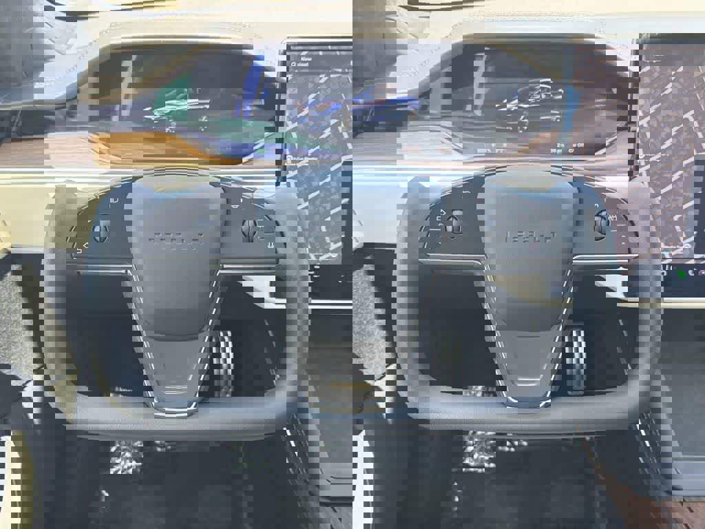 Used 2023 Tesla Model S image 13