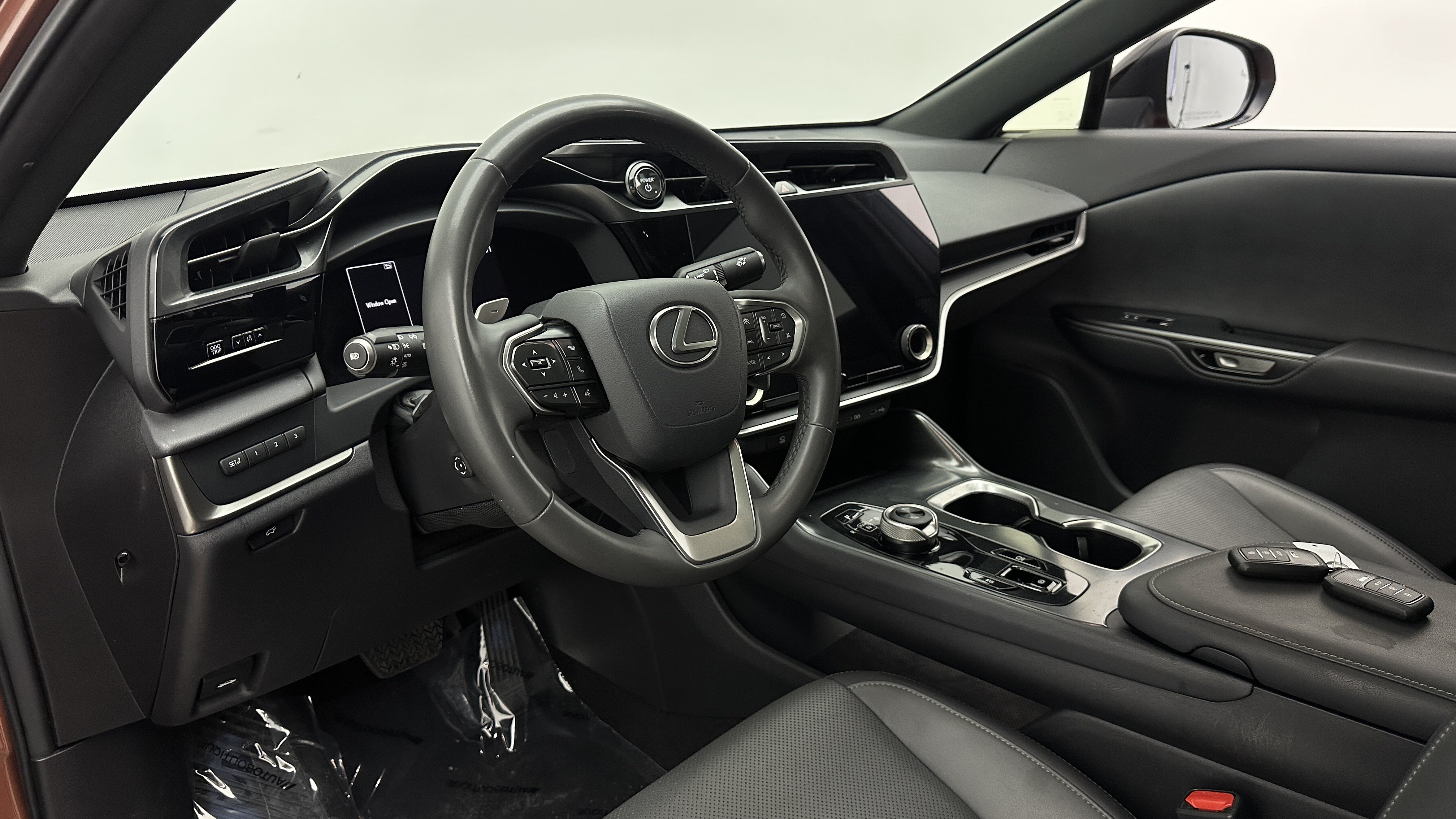 Used 2025 Lexus RZ 300e w/ Accessory Package (Z2) FWD image 11