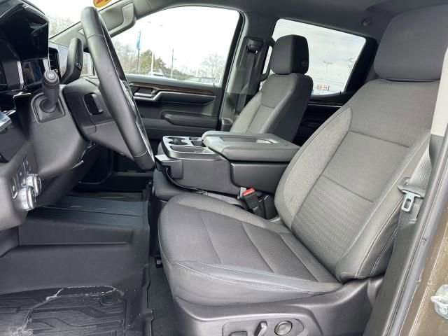 Certified 2024 GMC Sierra 1500 Elevation image 5