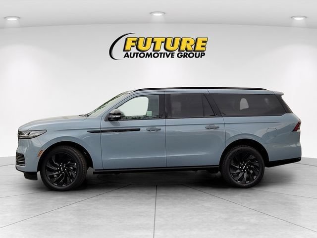 New 2026 Lincoln Navigator L Reserve w/ Jet Appearance Package AWD/4WD image 7