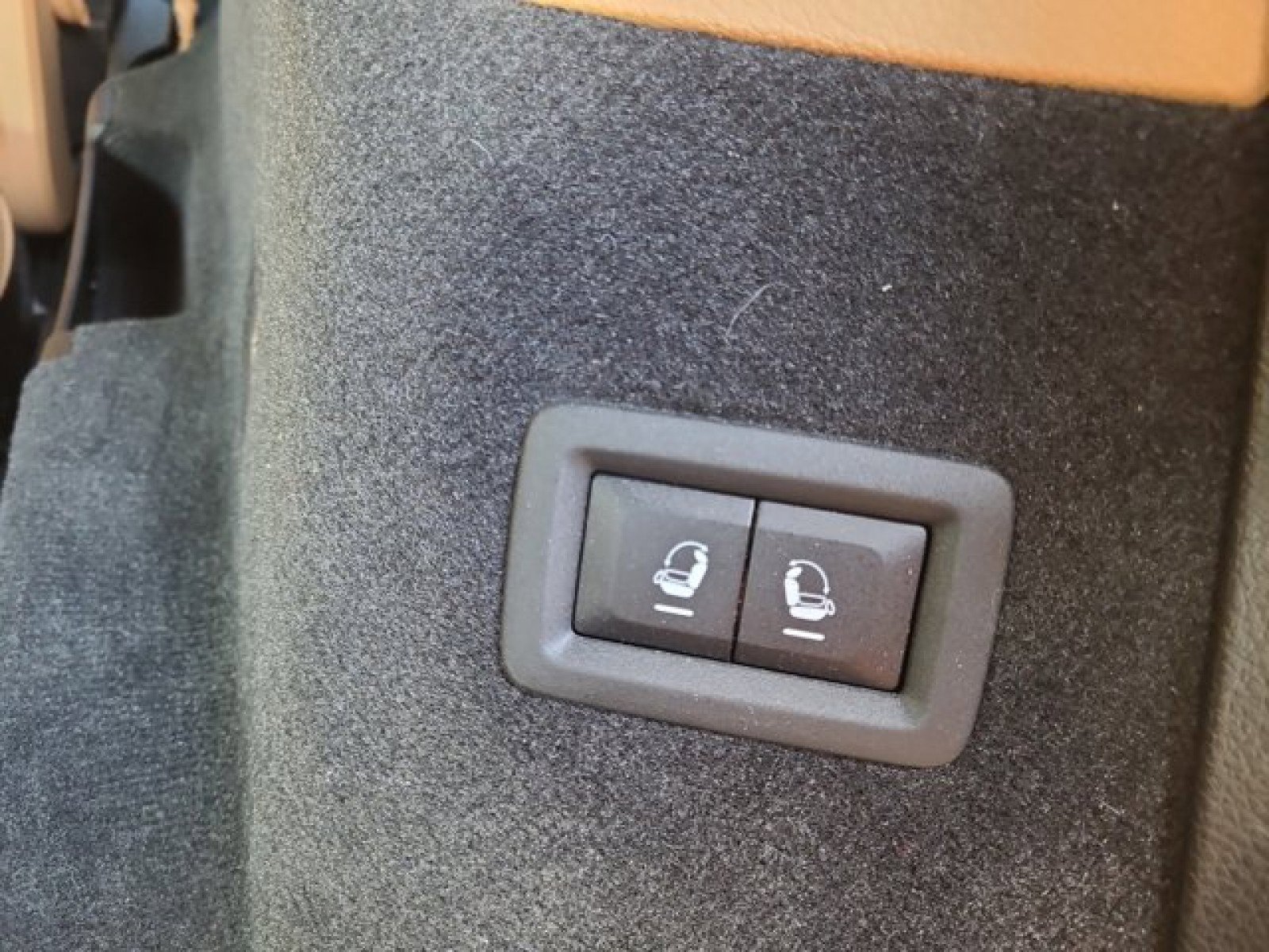 Used 2024 Jeep Grand Cherokee L Summit image 38