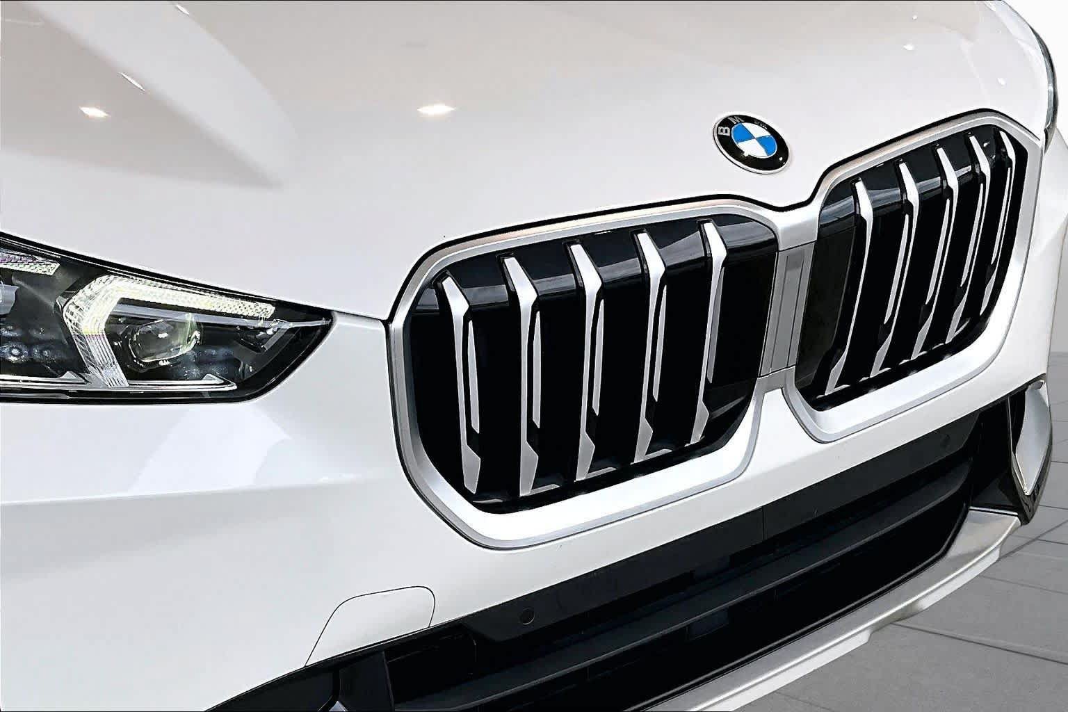 Used 2023 BMW X1 xDrive28i w/ Convenience Package AWD/4WD image 29