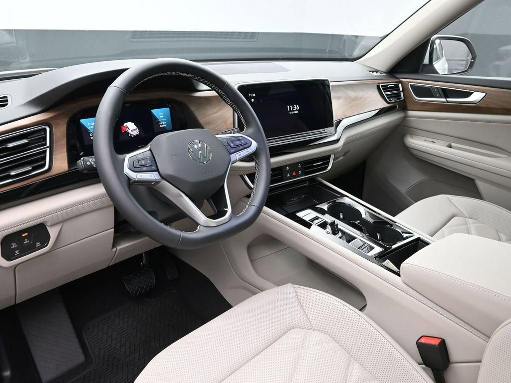 New 2026 Volkswagen Atlas SE image 7