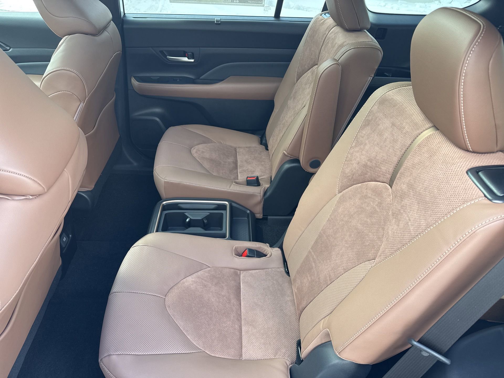 New 2026 Toyota Grand Highlander MAX Platinum image 26