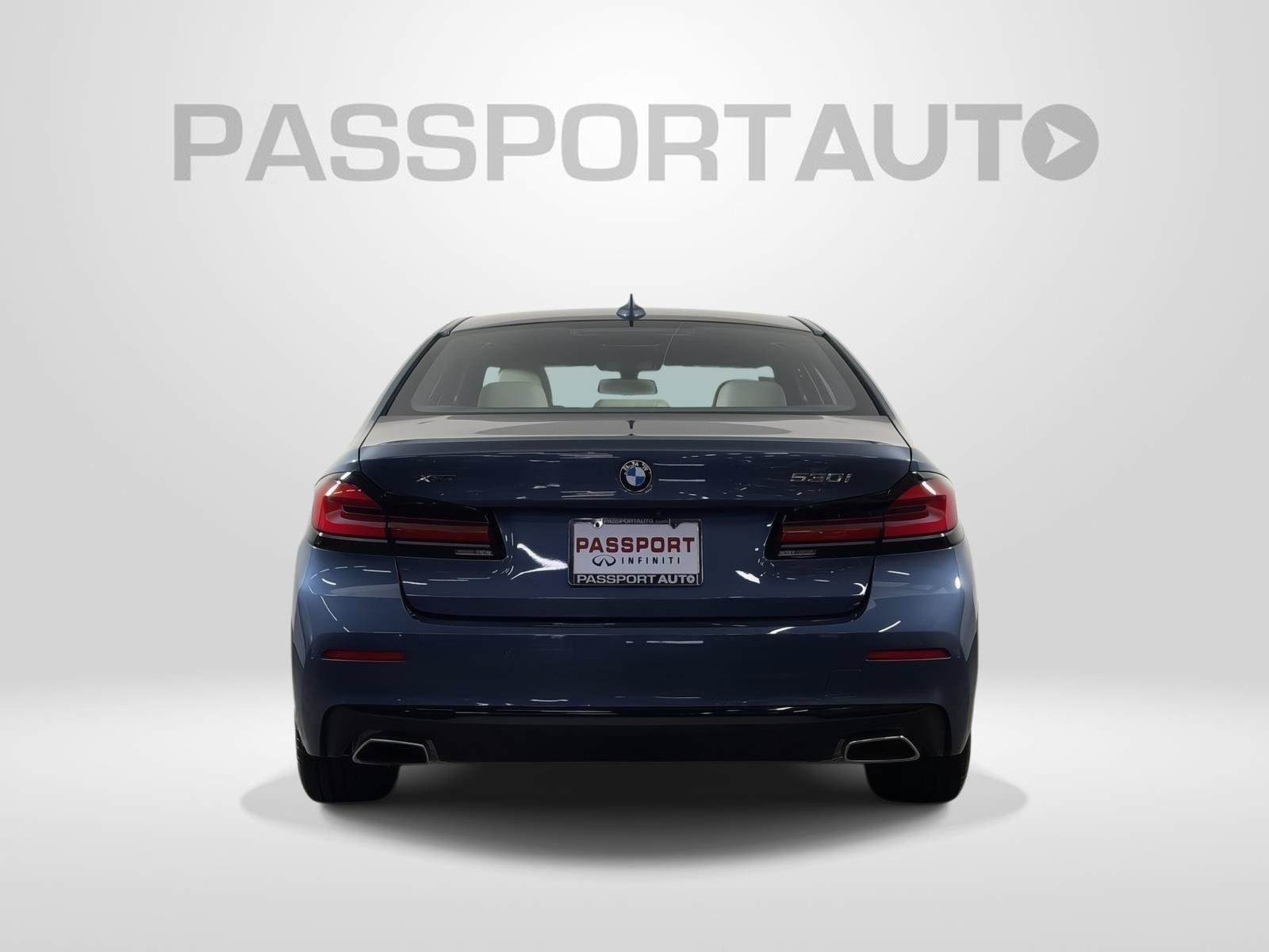 Used 2023 BMW 530i xDrive w/ Premium Package AWD/4WD image 5