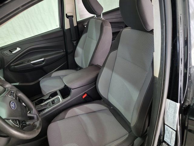 Used 2018 Ford Escape SE image 43