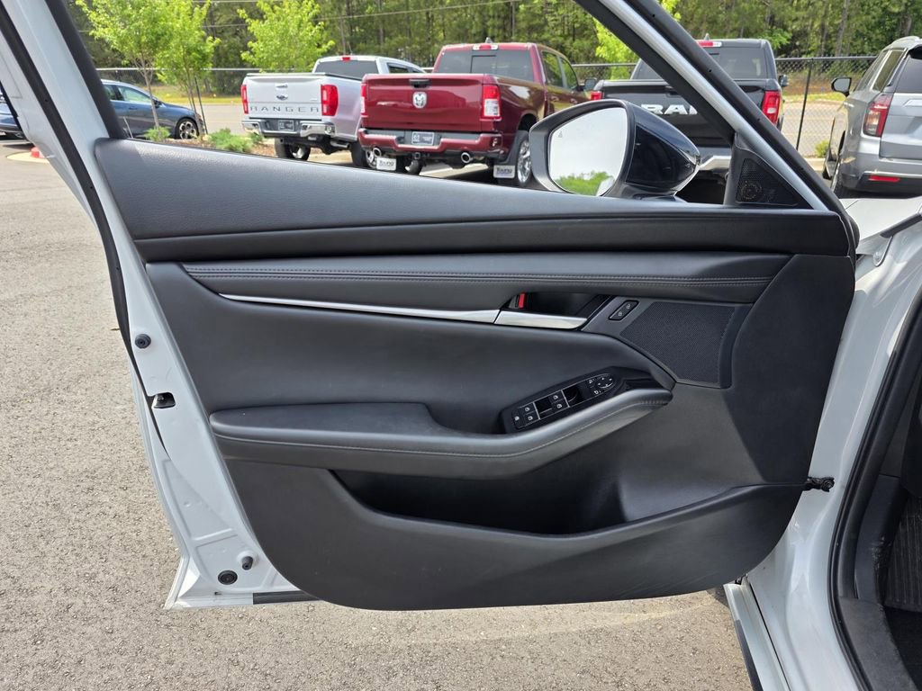 Used 2024 MAZDA MAZDA3 s image 11