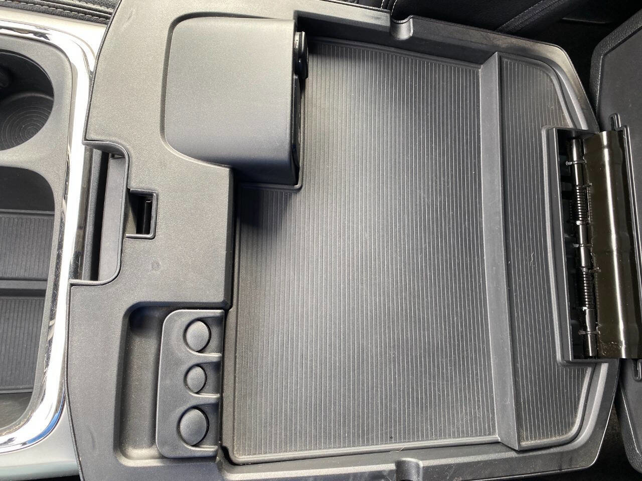 Used 2017 RAM 1500 Sport image 20