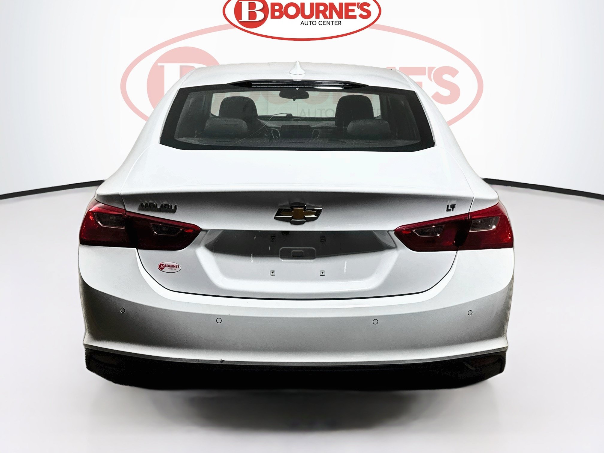 Used 2025 Chevrolet Malibu LT FWD image 9