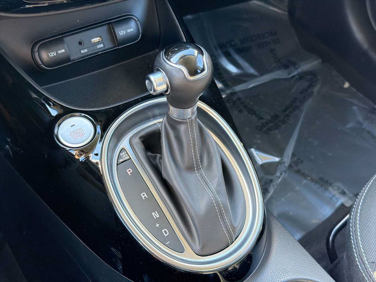 Used 2018 Kia Soul + w/ Audio Package FWD image 27