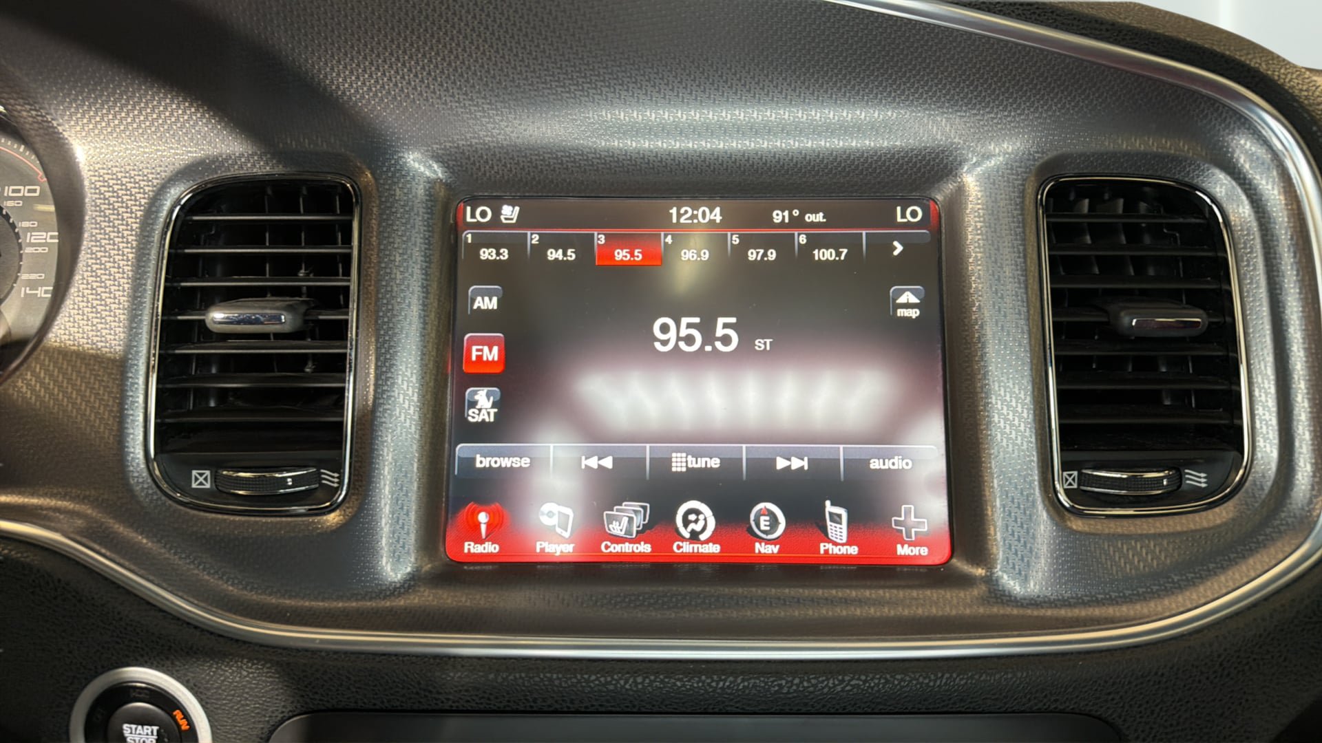 Used 2014 Dodge Charger SXT Plus RWD image 25