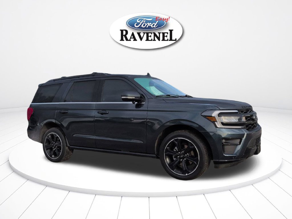 Used 2024 Ford Expedition Limited RWD image 2