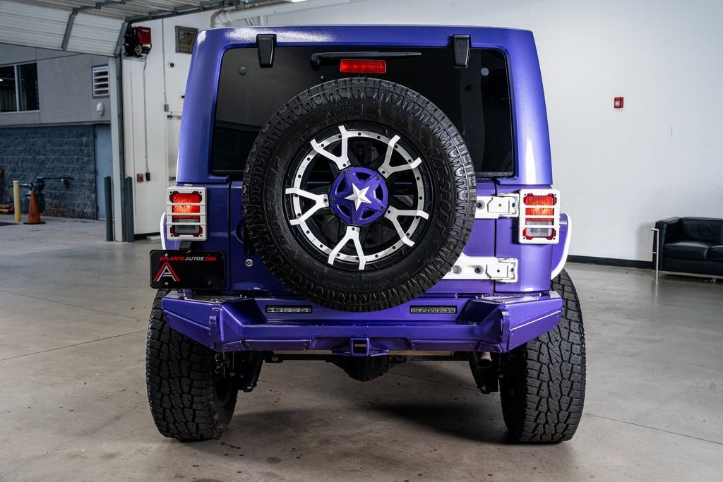 Used 2018 Jeep Wrangler Unlimited Sahara image 7