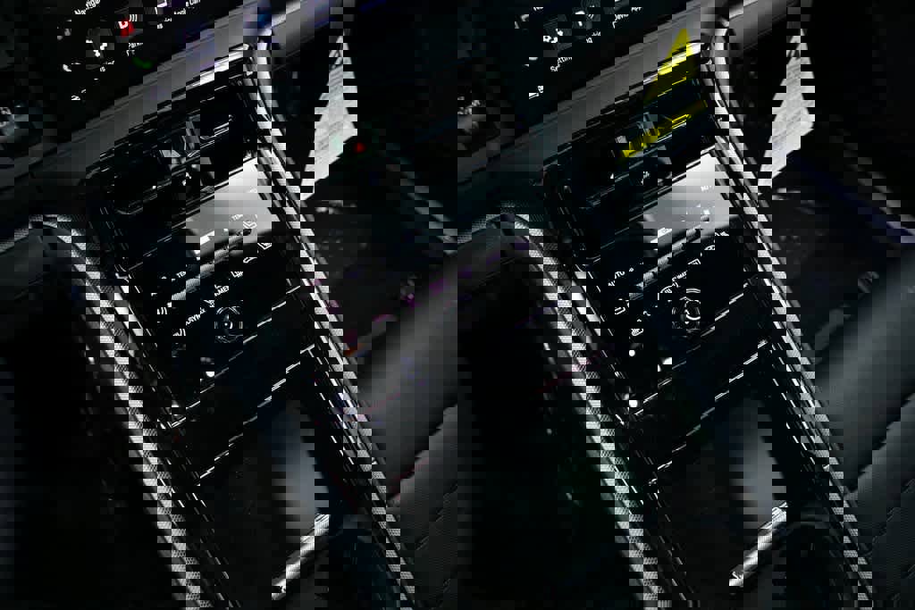 New 2025 Porsche Panamera 4 image 15