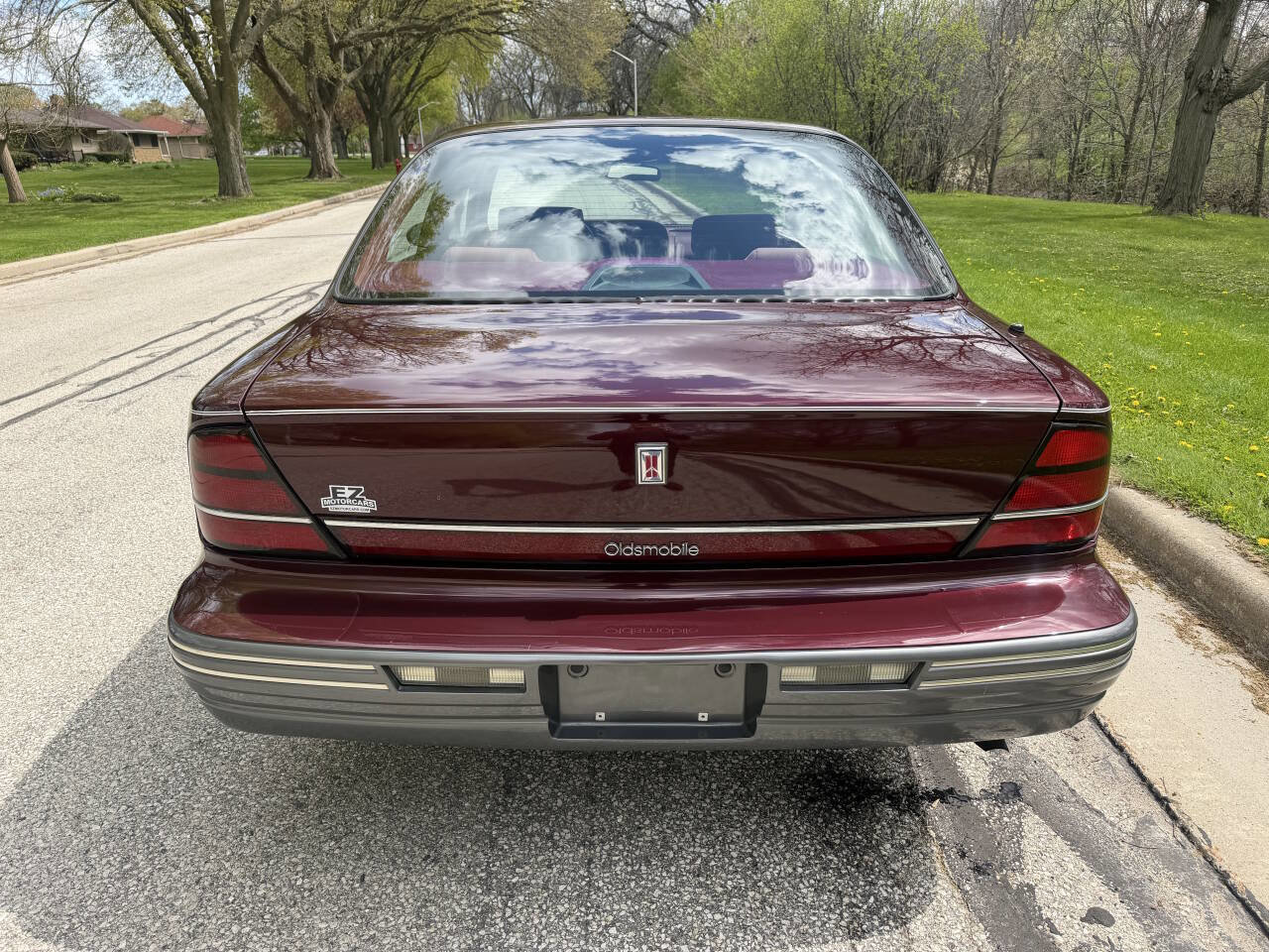 Used 1992 Oldsmobile 88 Royale LS FWD image 4