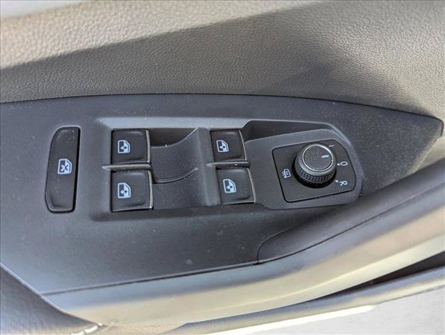 New 2026 Volkswagen Jetta SE FWD image 10
