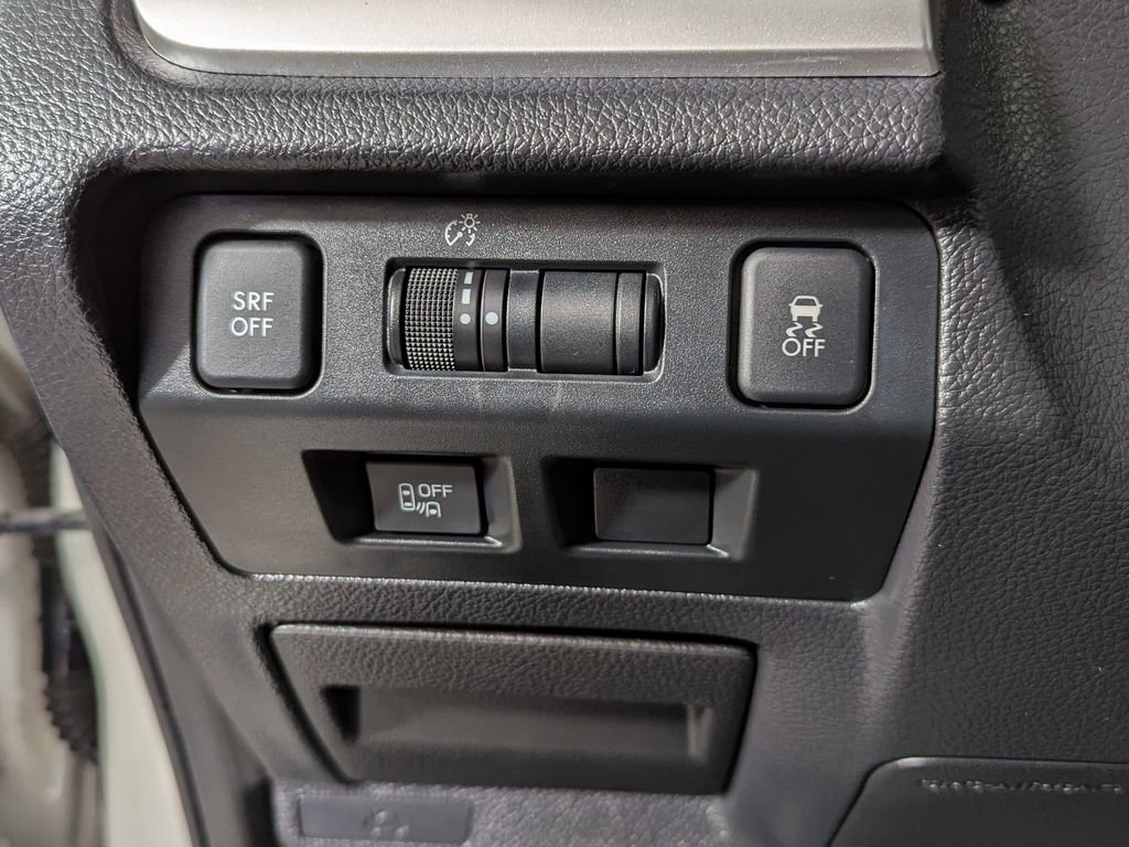 Used 2016 Subaru Crosstrek 2.0i Premium image 39