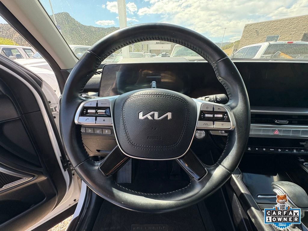 Certified 2025 Kia Telluride S AWD/4WD image 2