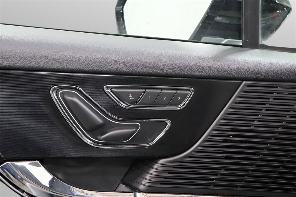 Used 2022 Lincoln Corsair FWD image 21