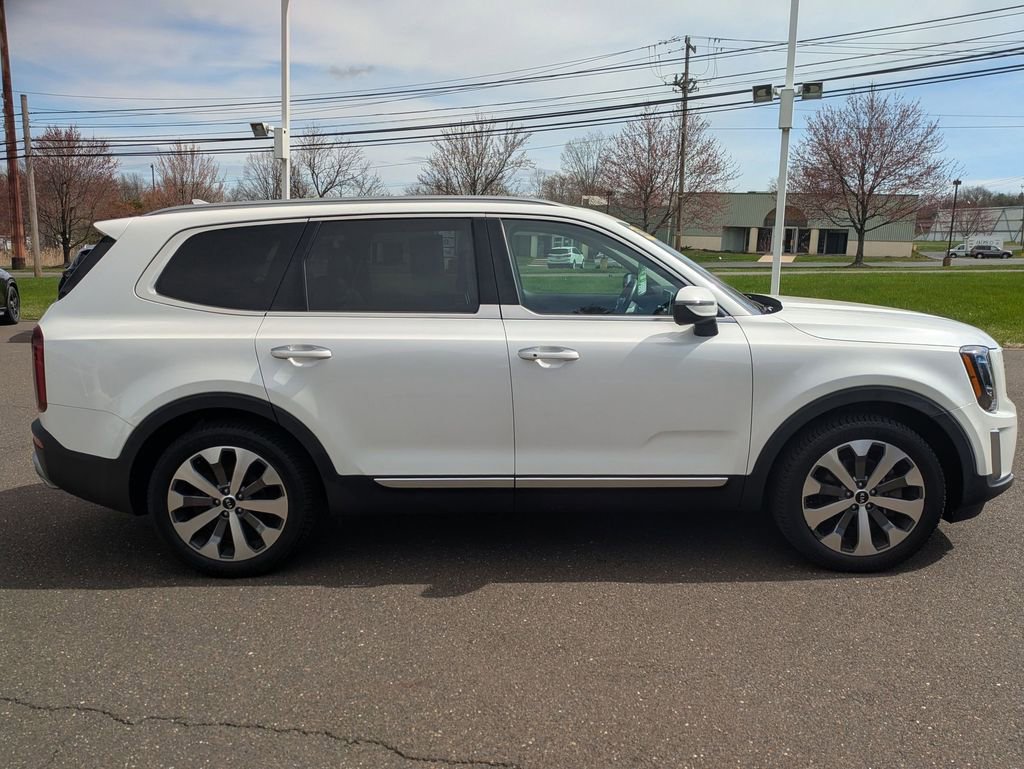 Used 2020 Kia Telluride S w/ S 8 Passenger Seating Package image 4