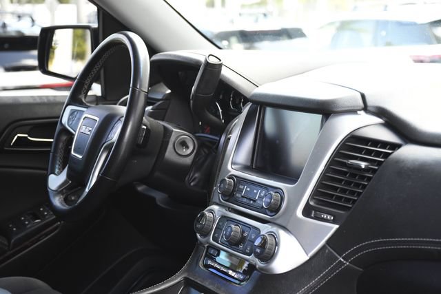 Used 2018 GMC Yukon SLE w/ SLE Value Package image 27