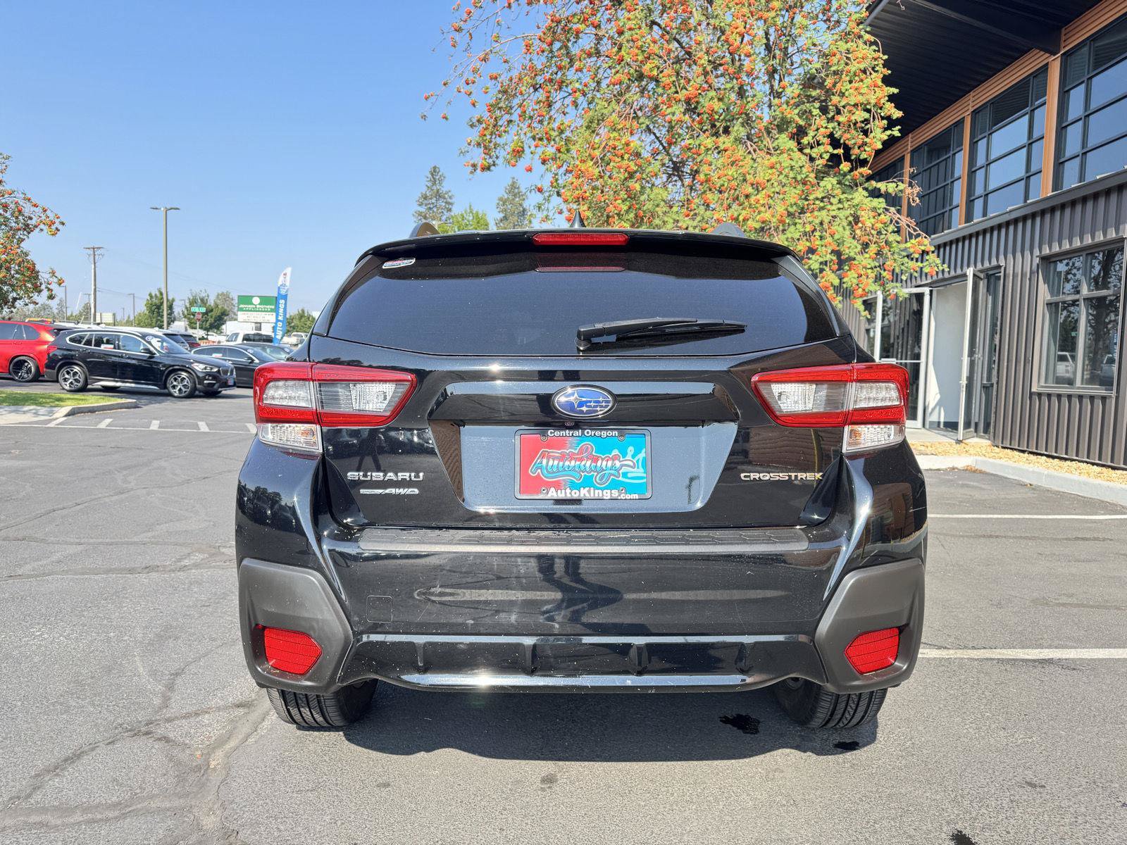 Used 2020 Subaru Crosstrek 2.0i Premium w/ Moonroof Package 1 AWD/4WD image 4