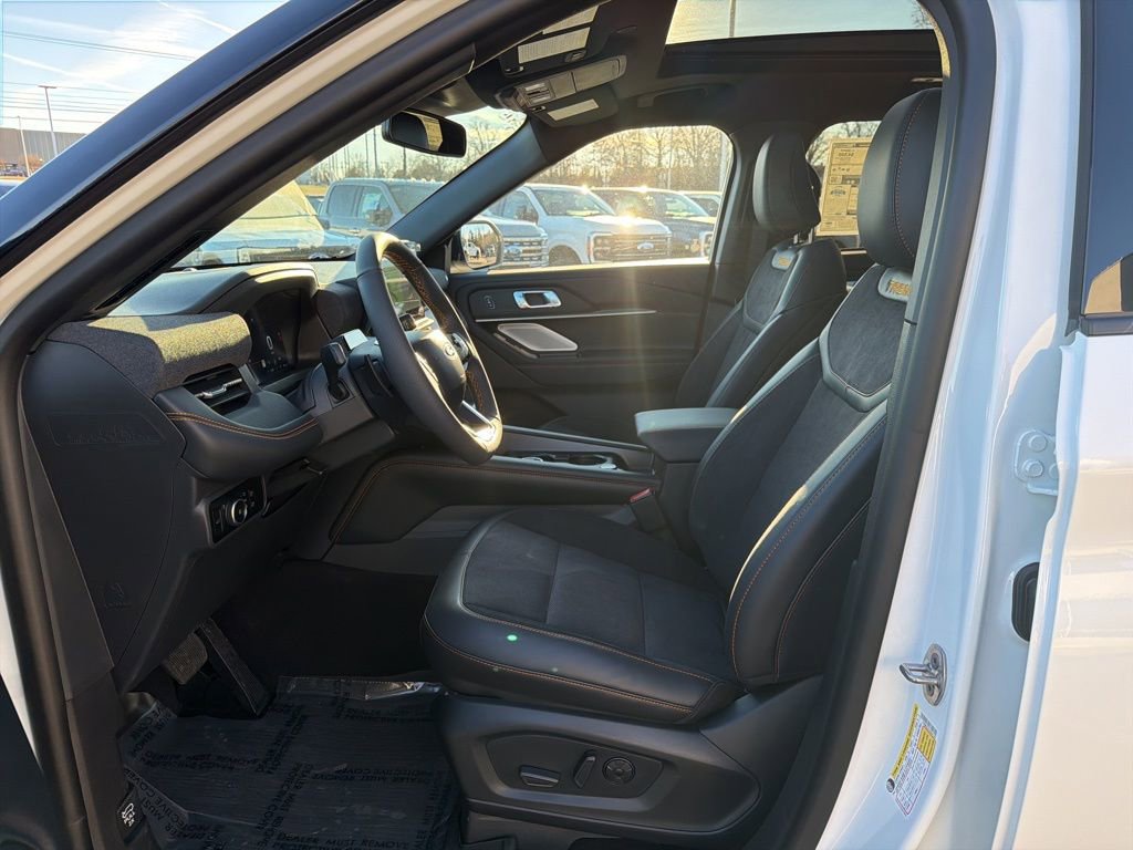 New 2026 Ford Explorer Tremor w/ Tremor Ultimate Package AWD/4WD image 11