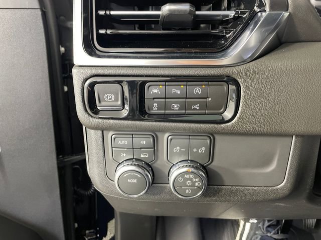 New 2026 GMC Yukon XL Denali image 11